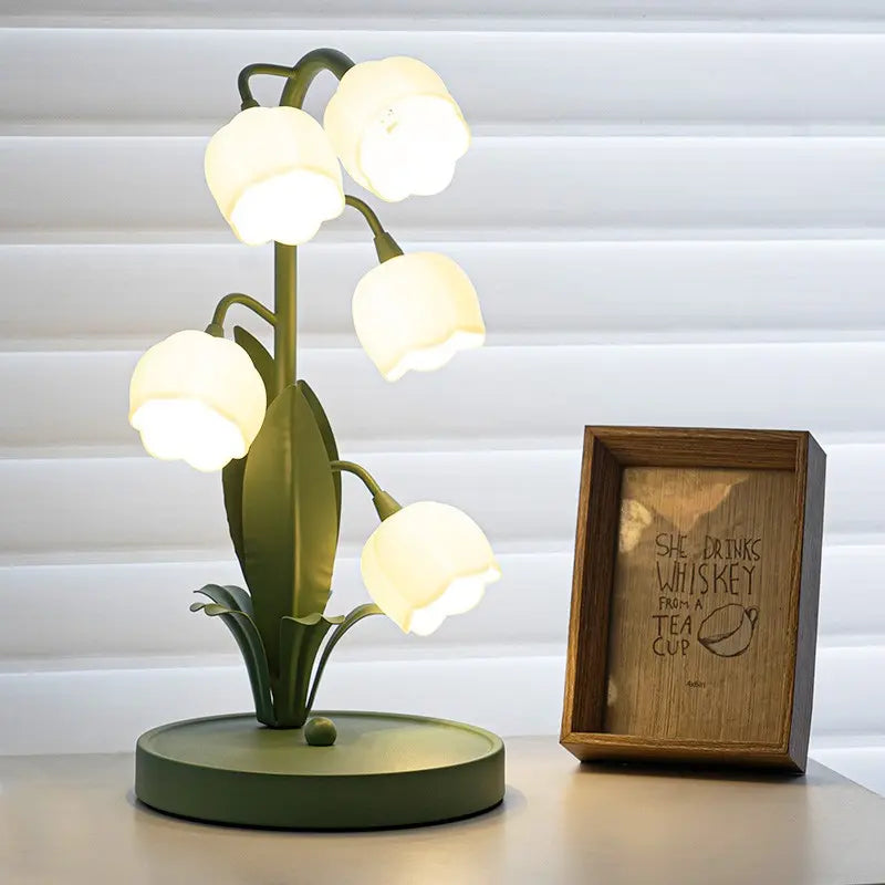 Flower Design Table Lamp